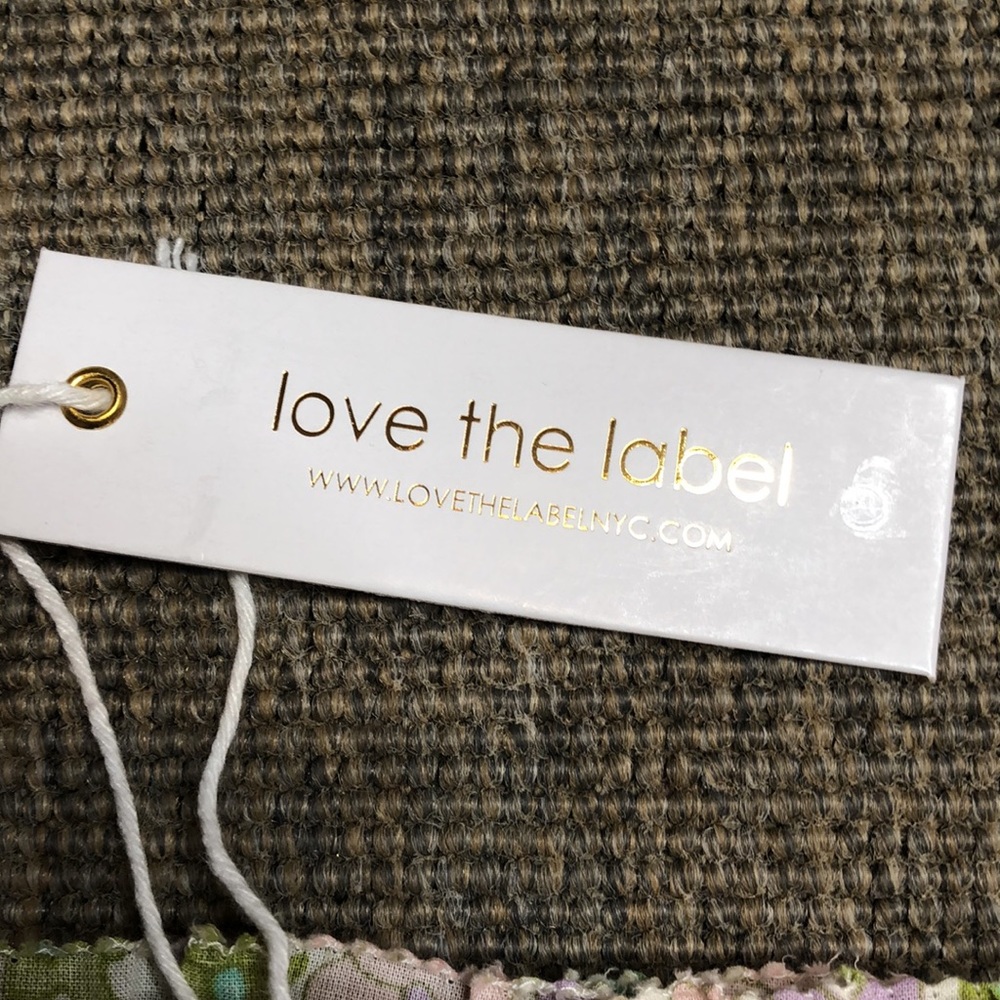 NWT Love the Label Ines Ivory Smocked Bodice Tank size Xs - Picture 6 of 8
